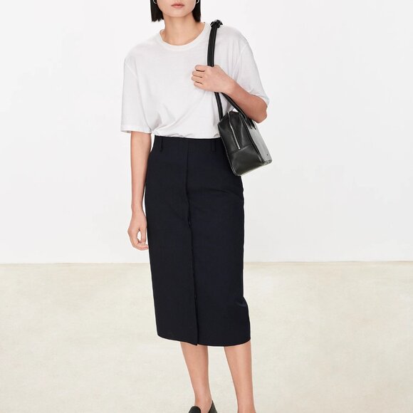CHICJOC Women classic vintage inspired skirt in navy size 40